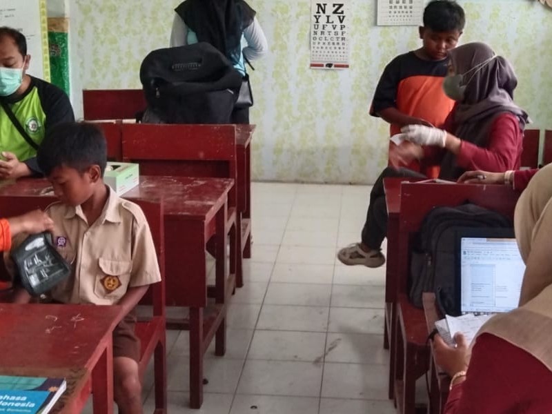 PELAKSANAAN PEMERIKSAAN KESEHATAN GRATIS ( PKG )